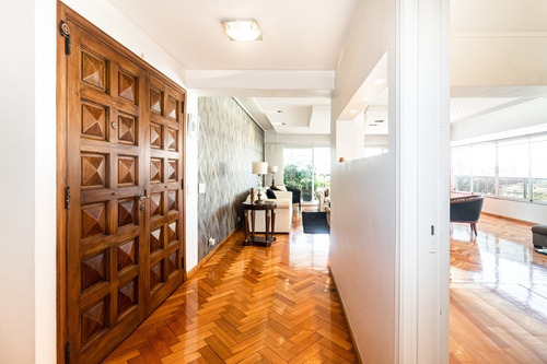 Venta Departamento Premium Torre De Categoría 4 Ambientes Palermo En Av Libertador.