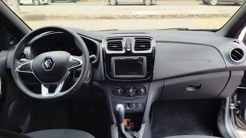 Renault Logan 1.6