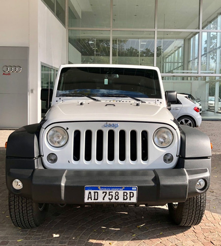 Imagen 2 de 10 de Jeep Wrangler 3.6 Unlimited 4p At Modelo 2019