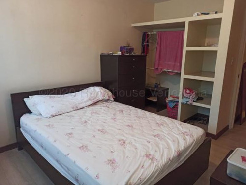 Apartamento Venta Camino Real La Moncloa. Guarenas. Ar. Mls # 24-23278