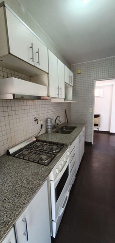 Imagen 8 de 13 de Departamento 1 Dormitorio En El Microcentro De La Plata