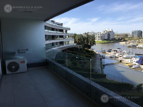 Imagen 3 de 17 de Departamento De 2 Amb Al Río Con Cochera - Vista Bahía - Nordelta