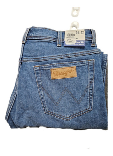 Pantalon Wrangler Texas 821-36x32 Authentic Straight