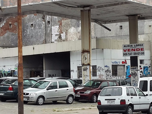 Imagen 8 de 8 de Venta De Gran Terreno Esquina En El Centro De Montevideo