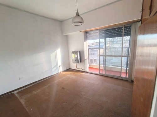 Venta En Block Departamento 3 Amb Con Local Comercial