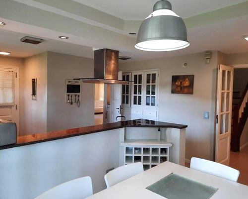 Imagen 14 de 30 de Casa En Venta Sobre Golf- 4 Ambientes - Pinamar