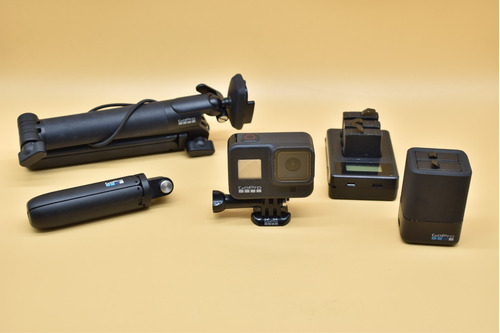 Gopro Hero 8 Black - Con Muchos Accesorios!!