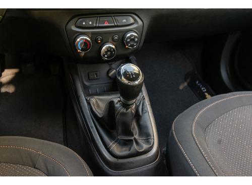 Chevrolet Onix 1.4 MPFI LTZ 8V FLEX 4P MANUAL