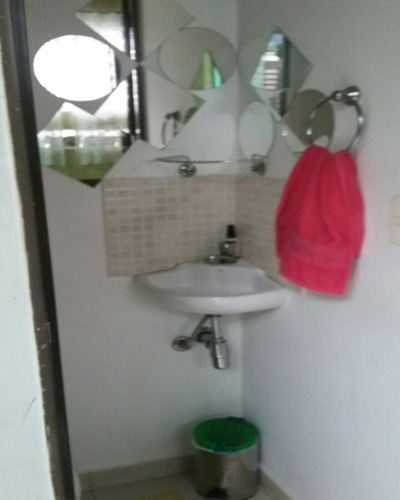 Casa Térrea 3 Dormitórios 100 M² 2 Vg Condomínio - 983-cadg - 67749810