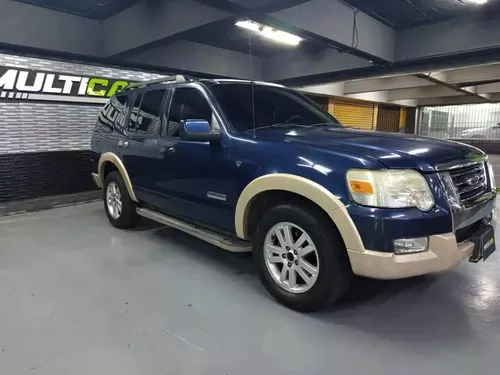 Ford Explorer Eddie Bauer