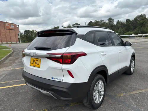 Kia Seltos 1.6l Emotion