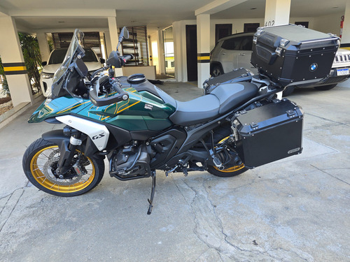 Com Protetor De Motor Givi Instalado, Baús Laterais Nunca U