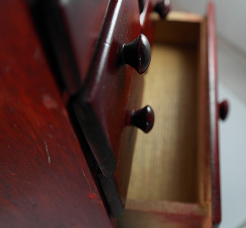 Gavetero Pequeño De Madera De Mesa