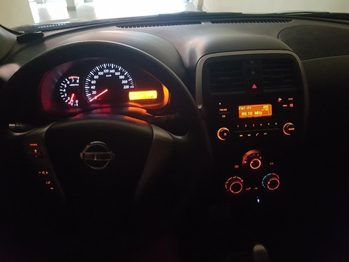 Nissan March 1.6 16v Sv 5p 2016