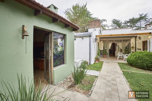 Casa Venta - 3 Dormitorios 2 Baños - Cocheras - Piscina - 180mts2 - City Bell, La Plata