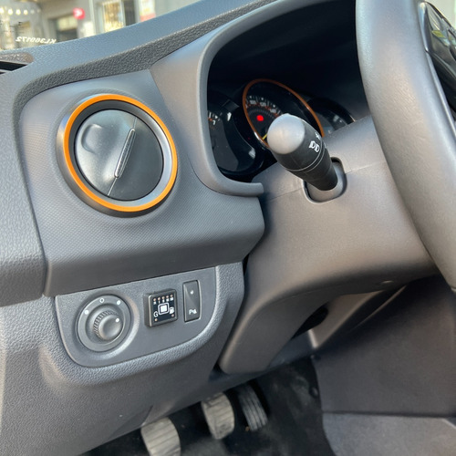 Imagen 6 de 15 de Renault Sandero Stepway Privilege C/gnc Km:12.000 Año2018