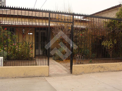 Casa En Venta De 4 Dorm. En San Miguel