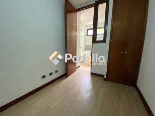 Departamento En Arriendo Ubicado En Estoril