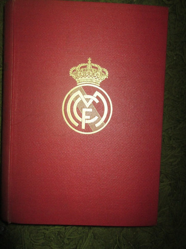  Libro Del Real Madrid Autografiado Por Bernabeau Y Zamorano