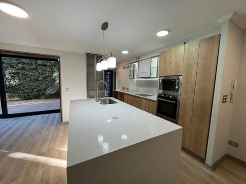 1º Piso Con Patio Y 100% Remodelado