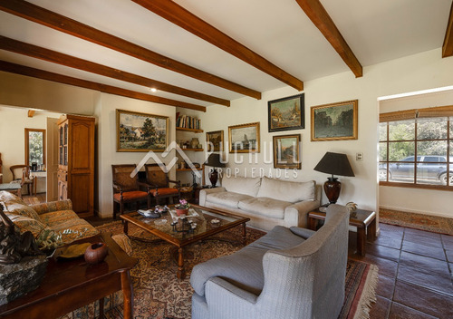 Limache, Espectacular Casa Familiar En Terreno De 6500mt