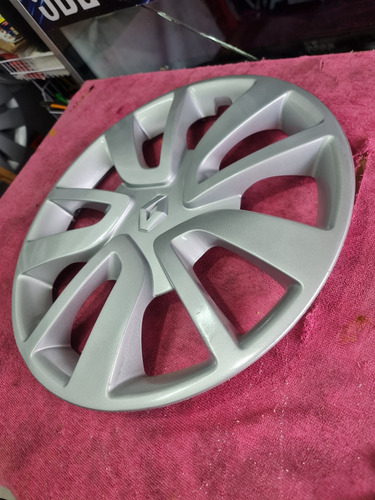 1 Tapon Copa Polvera De Renault Logan Original (Usado)