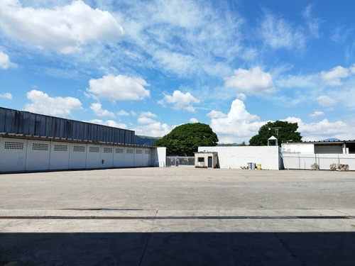 Jc Alquila Galpon En Valencia Zona Industrial Municipal Norte 3000 M², 166145