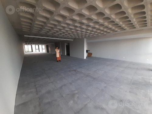 Imagen 19 de 22 de Edificio En Alquiler - Santa Rosa Al 800