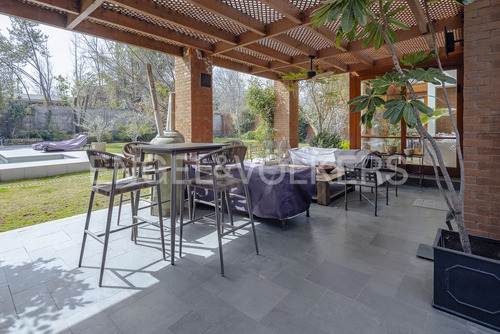 Casa Nororiente En Condominio