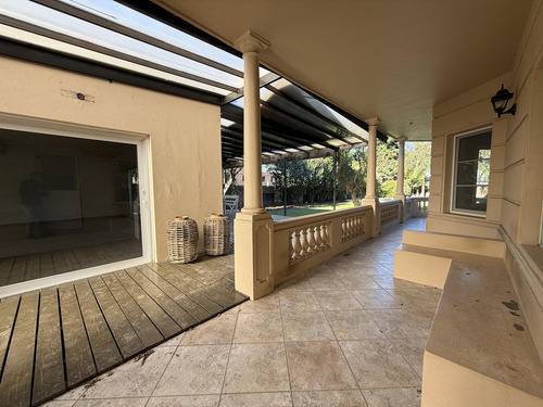 Importante Casa En Venta - Barrio Privado Las Victorias