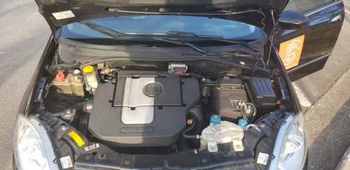 Fiat Linea 2013 1.8 16v Essence Flex Dualogic 4p