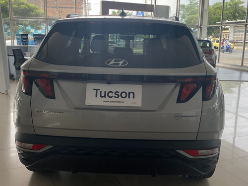 Imagen 14 de 15 de Hyundai Tucson Nx4 Attraction Mecánica 2023