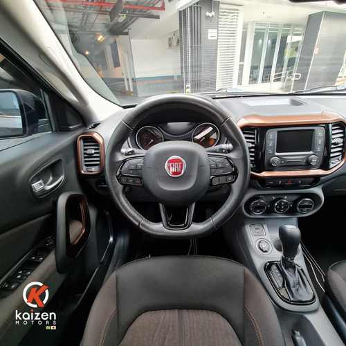 Imagem 8 de 15 de Fiat Toro Volcano 2019 2.4 Flex
