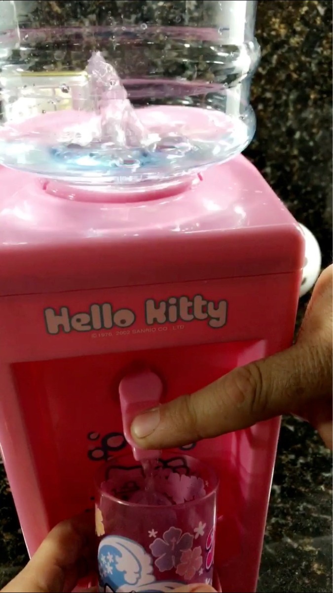 Dispensador De Agua De Mesa Original Sanrio Hello Kitty | Mercado Libre