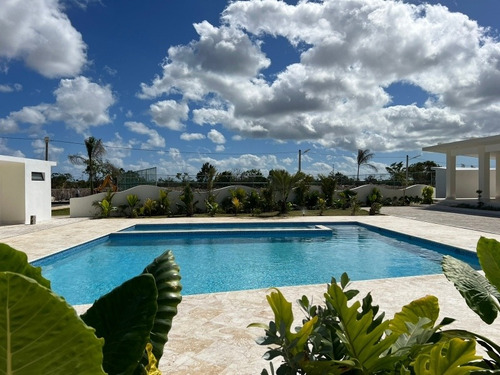 Proyecto De Villa En Punta Cana, Con Piscina Privda Opcional