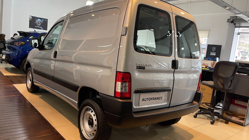 Imagen 11 de 25 de Peugeot Partner Confort