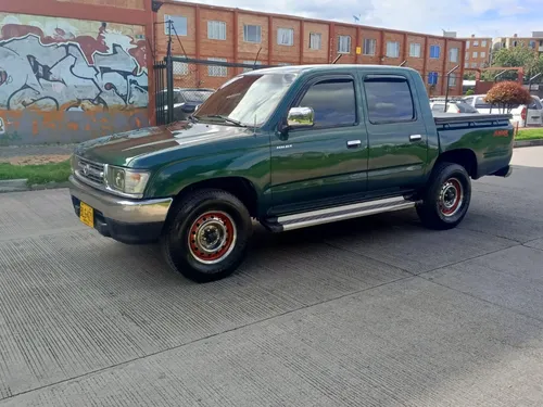 Toyota Hilux 2.4l 4x2