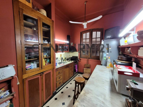 Imagen 19 de 30 de Venta Departamento 4 Ambientes Balvanera