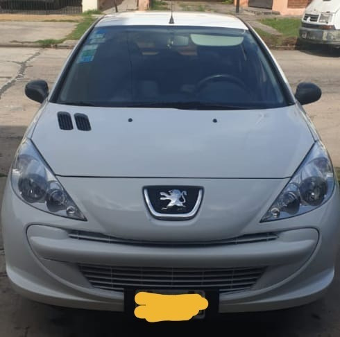 Peugeot 207 2013 1.4 Active 75cv