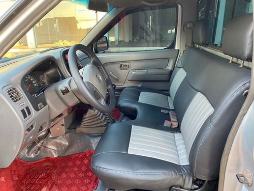 Imagen 5 de 13 de Nissan Frontier Del Representante
