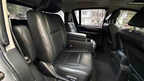 Nissan Armada 5.6 Advance 4x2 Mt
