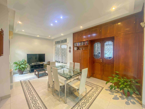 Imagen 21 de 25 de Venta Casa Caseros Centro 5 Amb Pileta 2 Cocheras