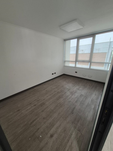 (adm) Última Oficina En Arriendo Con 1 Mes Gratis