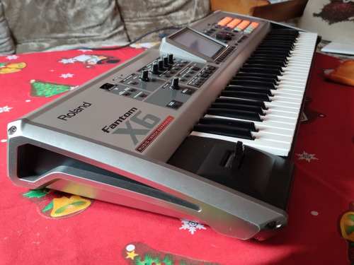 Roland Fantom X6 Sintetizador.(no Korg, Nord,motif,) Piano  