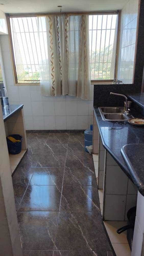 Imagen 3 de 18 de Apartamento Céntrico En Turmero 04128900222