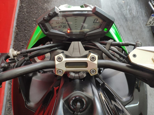 Imagem 7 de 11 de Kawasaki Z 800 Z800 Z-800 Abs 2013 Verde