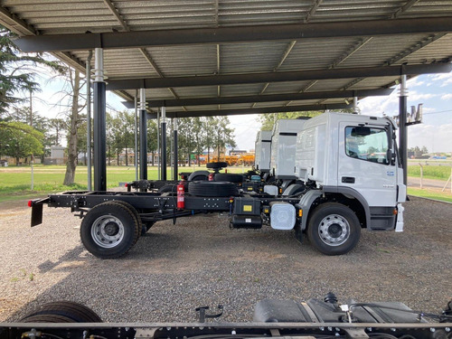 Imagen 21 de 22 de Mercedes-benz Atego 1726/42 Ch. Cab. Ext. C/litera Stock