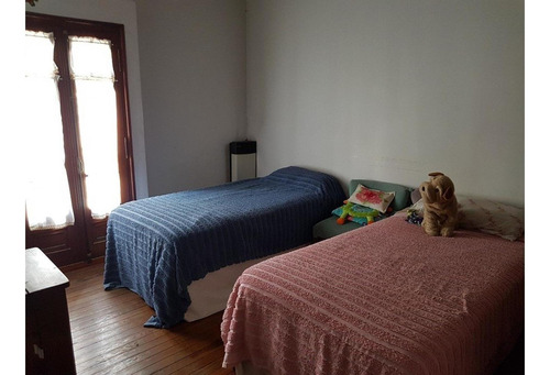 Imagen 16 de 20 de Casa Con 4 Dormitorios, Excelente Ubicación.