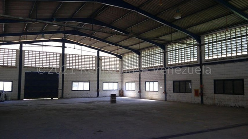 Imagen 3 de 9 de Galpón En Venta En Sector Las Guacharacas, Villa De Cura. 22-14463