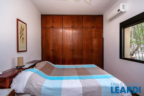 Imagem 10 de 15 de Sobrado - Vila Madalena - Sp - 578533